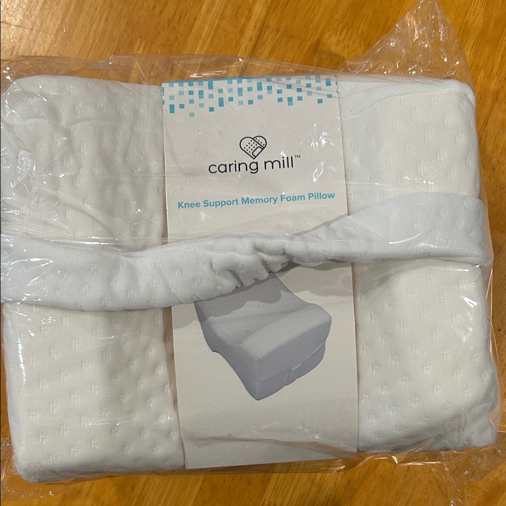 White Knee Support Memory Foam Pillow